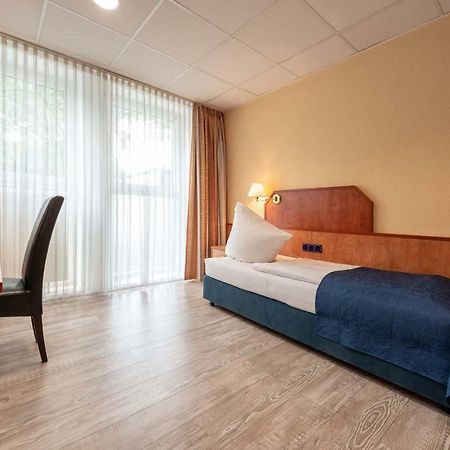 Boardinghouse Burgpark Hotel Hürth Buitenkant foto